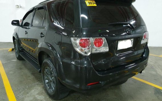 2nd Hand Toyota Fortuner 2014 Automatic Diesel for sale in Mandaluyong-3