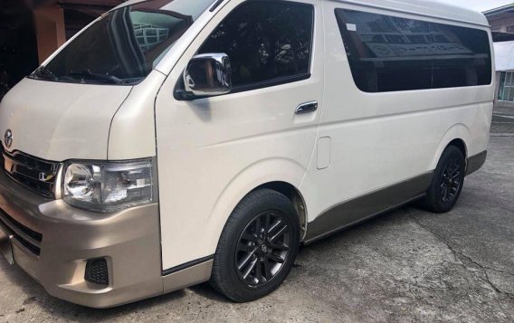 2013 Toyota Hiace for sale in Quezon City-2