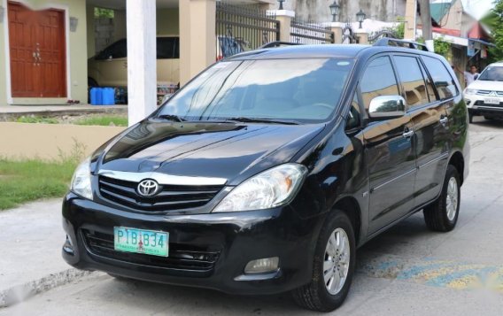 2nd Hand Toyota Innova 2011 Manual Gasoline for sale in Bacoor