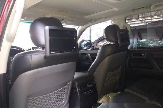 Selling Red Toyota Land Cruiser 2017 Automatic Diesel in Manila-7
