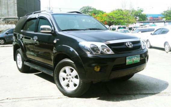 2nd Hand Toyota Fortuner 2005 for sale in Manila-8