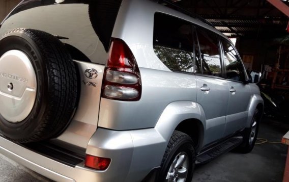2006 Toyota Land Cruiser for sale in Quezon City-5