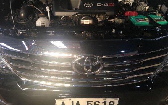 Selling Black Toyota Fortuner 2015 Automatic Diesel at 48000 km in Quezon City-5