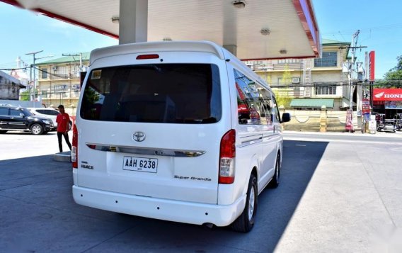 Sell 2nd Hand 2014 Toyota Hiace at 40000 km in Lemery-3