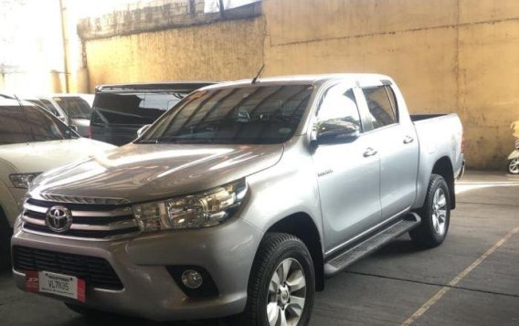 Selling Toyota Hilux 2016 at 17000 km in Quezon City-2