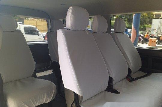 Selling White Toyota Hiace 2015 Automatic Diesel in Marikina-4