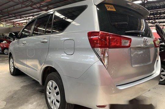 Selling Silver Toyota Innova 2018 Manual Diesel in Quezon City-3