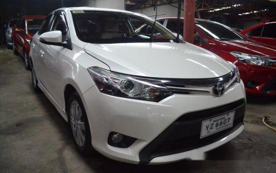 White Toyota Vios 2016 at 8800 km for sale in Manila-3