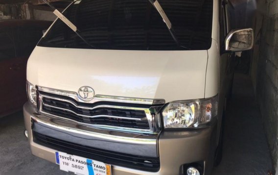 Selling Toyota Hiace 2017 Automatic Diesel in San Fernando-1