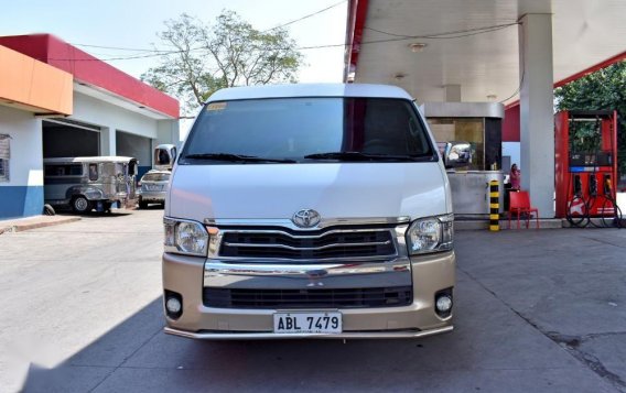 2015 Toyota Hiace for sale in Lemery-1
