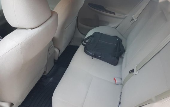 2nd Hand Toyota Altis 2013 at 90000 km for sale-6