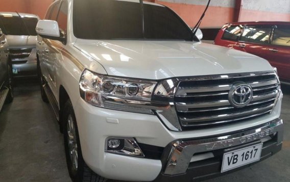 2nd Hand Toyota Land Cruiser 2016 for sale in Quezon City-1