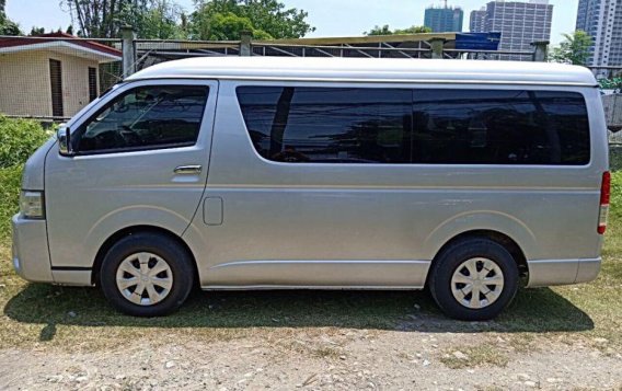 Selling Toyota Hiace 2015 Automatic Diesel in Pasay-3