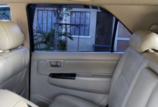 Toyota Fortuner 2006 Automatic Gasoline for sale in Parañaque-5