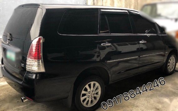 Selling 2nd Hand Toyota Innova 2011 in Quezon City-3