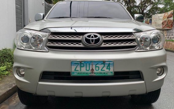 2nd Hand Toyota Fortuner 2008 Automatic Diesel for sale in Quezon City-4