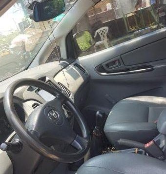 2nd Hand Toyota Innova 2006 Manual Gasoline for sale in Valenzuela-4