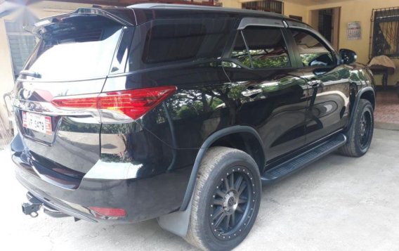 Selling 2nd Hand Toyota Fortuner 2017 in Taal-1