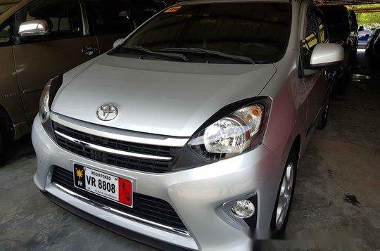 Selling Silver Toyota Wigo 2017 in Pasig-2