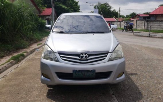 Toyota Innova 2011 for sale in Manual-2