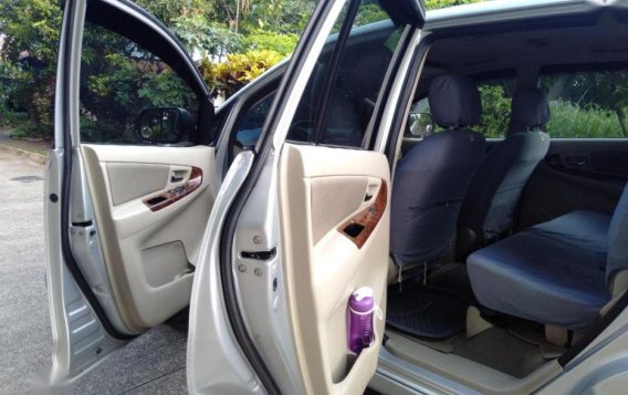 Selling Toyota Innova 2013 Automatic Diesel in Lipa-8