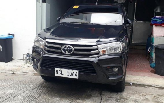 2nd Hand Toyota Hilux 2018 Manual Diesel for sale in Marikina-1