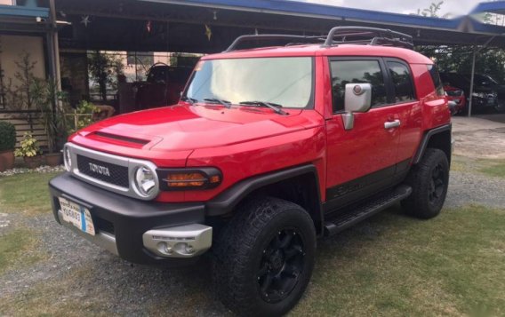 2nd Hand Toyota Fj Cruiser 2016 at 13000 km for sale in Marilao-2