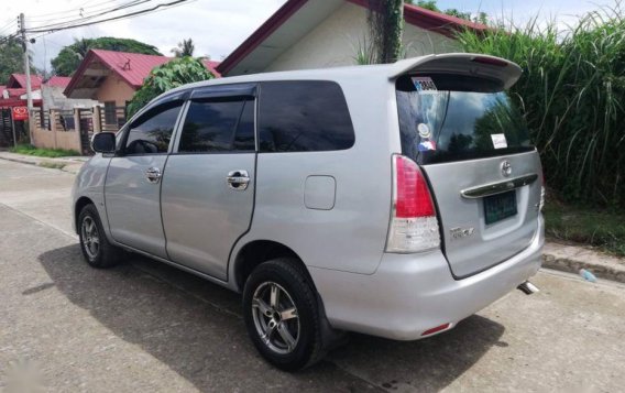 Toyota Innova 2011 for sale in Manual-4