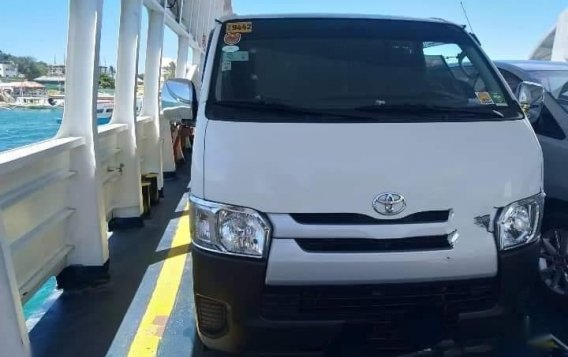 2nd Hand Toyota Hiace 2015 for sale in Meycauayan-1