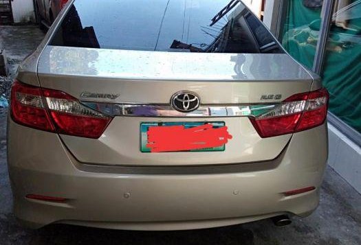 Selling Toyota Camry 2013 Automatic Gasoline in Quezon City-2