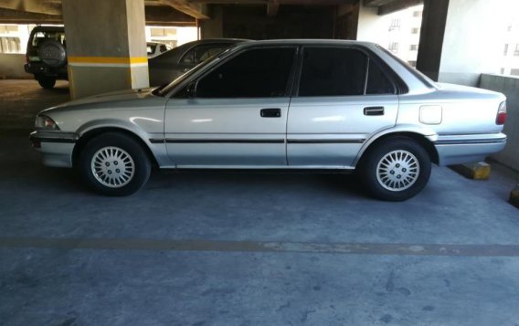 Selling 2nd Hand Toyota Corolla 1989 in Pasig-3