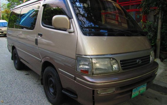 Selling 2nd Hand Toyota Hiace 1995 Automatic Diesel at 80000 km in Manila-1