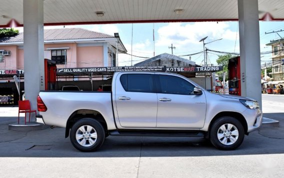 Sell 2nd Hand 2017 Toyota Hilux at 30000 km in Lemery-10