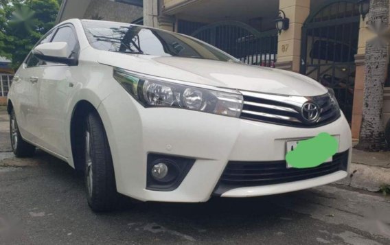 2nd Hand Toyota Altis 2013 for sale in Cainta-3