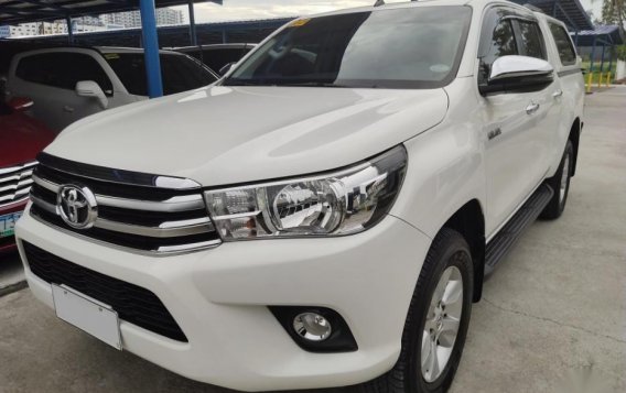 Selling Toyota Hilux 2018 at 18069 km in Parañaque