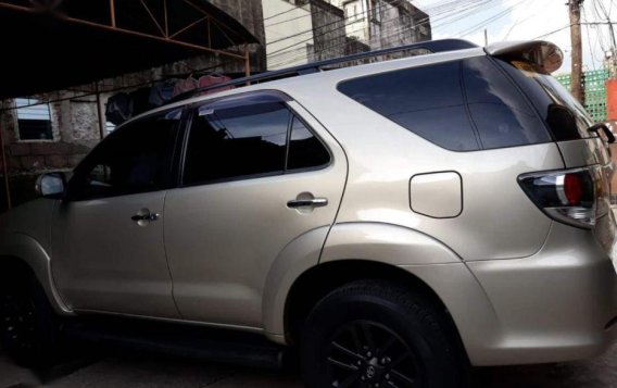 Selling 2nd Hand Toyota Fortuner 2015 in Pasay-7