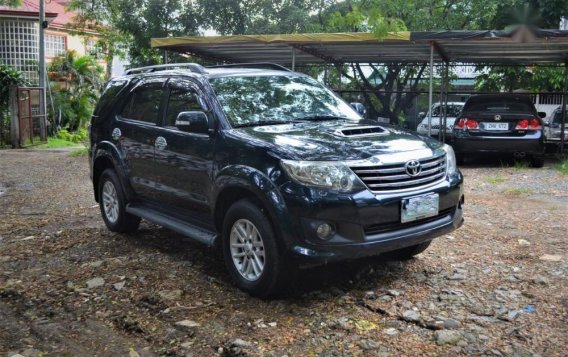 Sell 2nd Hand 2014 Toyota Fortuner at 50000 km in Quezon City