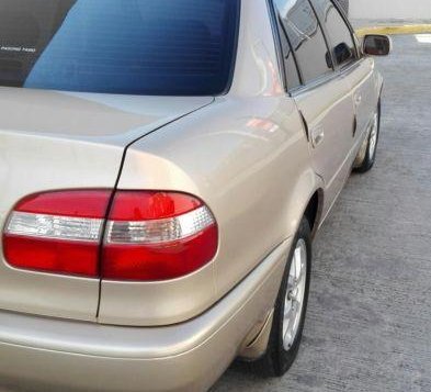 2nd Hand Toyota Corolla 1998 at 130000 km for sale-2