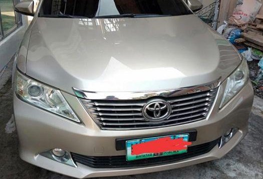 Selling Toyota Camry 2013 Automatic Gasoline in Quezon City-4