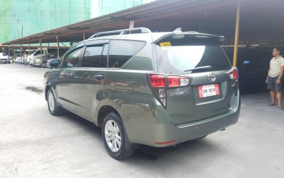 Selling 2nd Hand Toyota Innova 2017 in Pasig-3