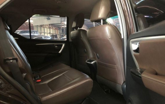 Brown Toyota Fortuner 2018 Automatic Diesel for sale in Quezon City-4