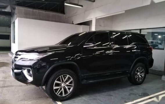 Selling Toyota Fortuner 2019 Automatic Diesel in Pasig-1