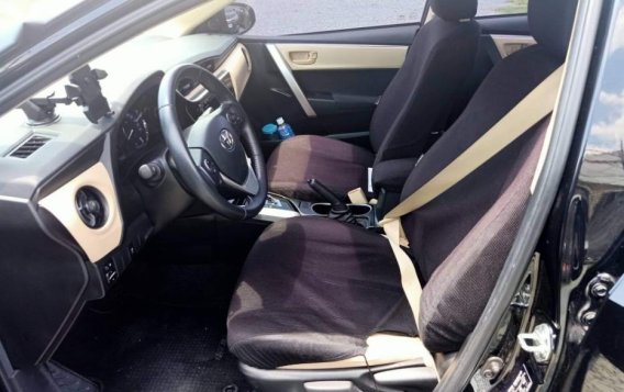 Selling 2nd Hand Toyota Altis 2017 in Parañaque-2