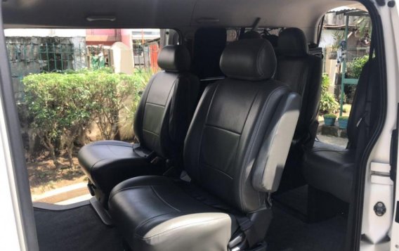 2nd Hand Toyota Hiace 2015 for sale in Marilao-7