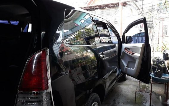 Selling 2nd Hand Toyota Innova 2007 at 70000 km in Baguio-7
