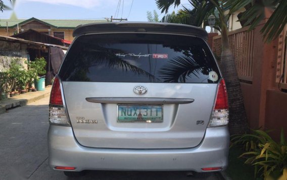 Toyota Innova 2010 Manual Diesel for sale in Aringay-3