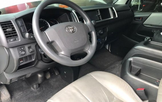 2nd Hand Toyota Hiace 2016 Automatic Diesel for sale in San Juan-9