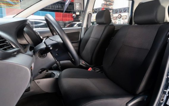 2nd Hand Toyota Avanza 2014 for sale in Quezon City-7