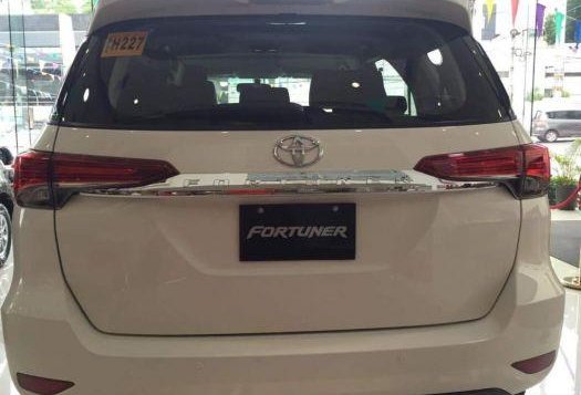 Brand New Toyota Fortuner 2019 for sale in Cainta-6