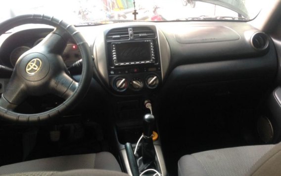 2nd Hand Toyota Rav4 2004 for sale in Manila-5